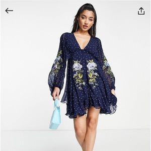 WOMENS 10 BUTTON DETAILED EMBROIDERED MINI DRESS